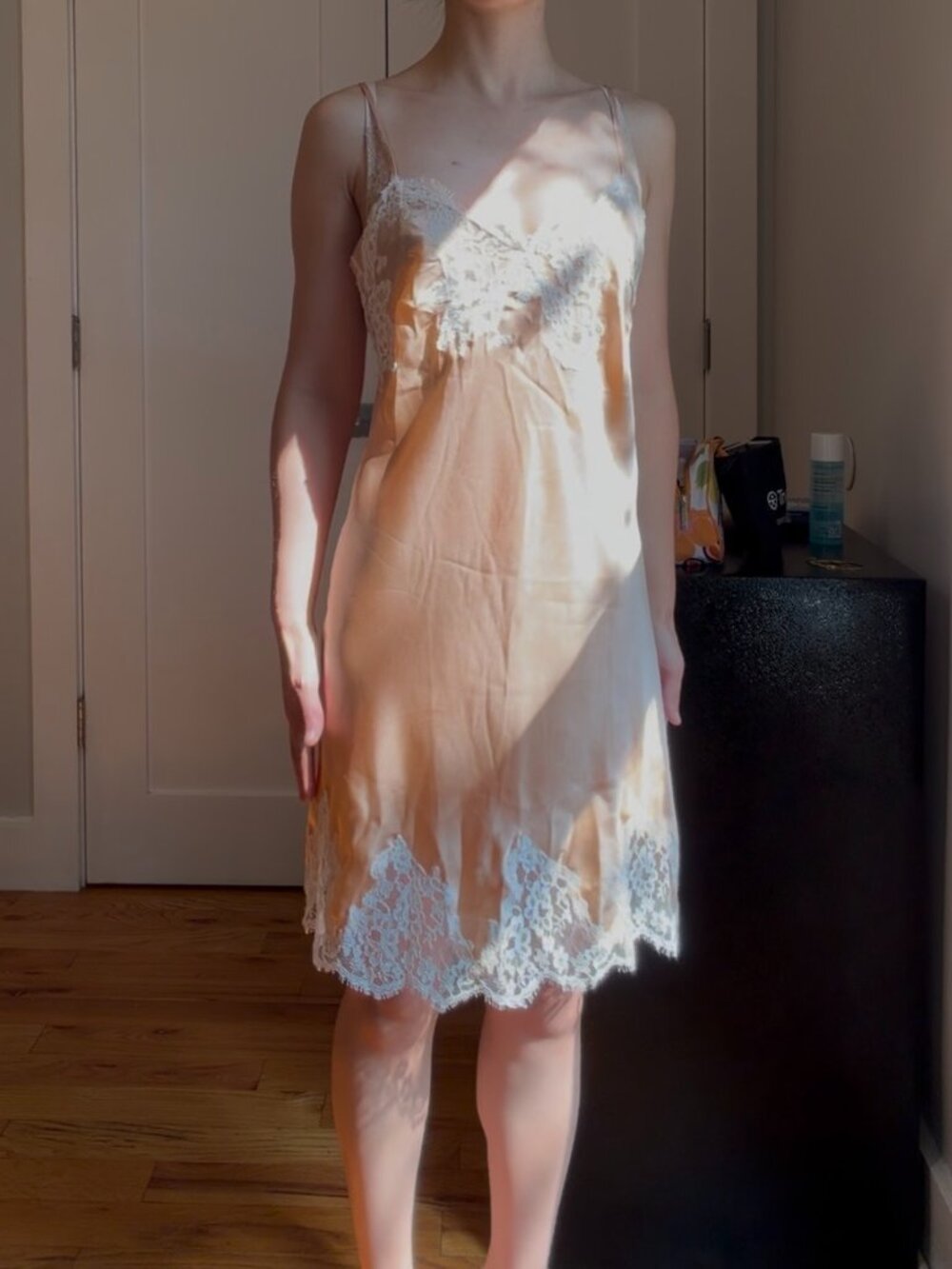 Lise Charmel Splendeur Soie Lace-Trim Silk Nighty